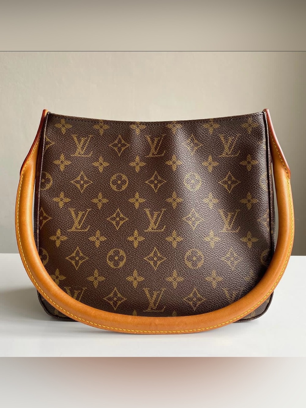 Louis Vuitton Looping MM Brown Monogram Shoulder Bag #067